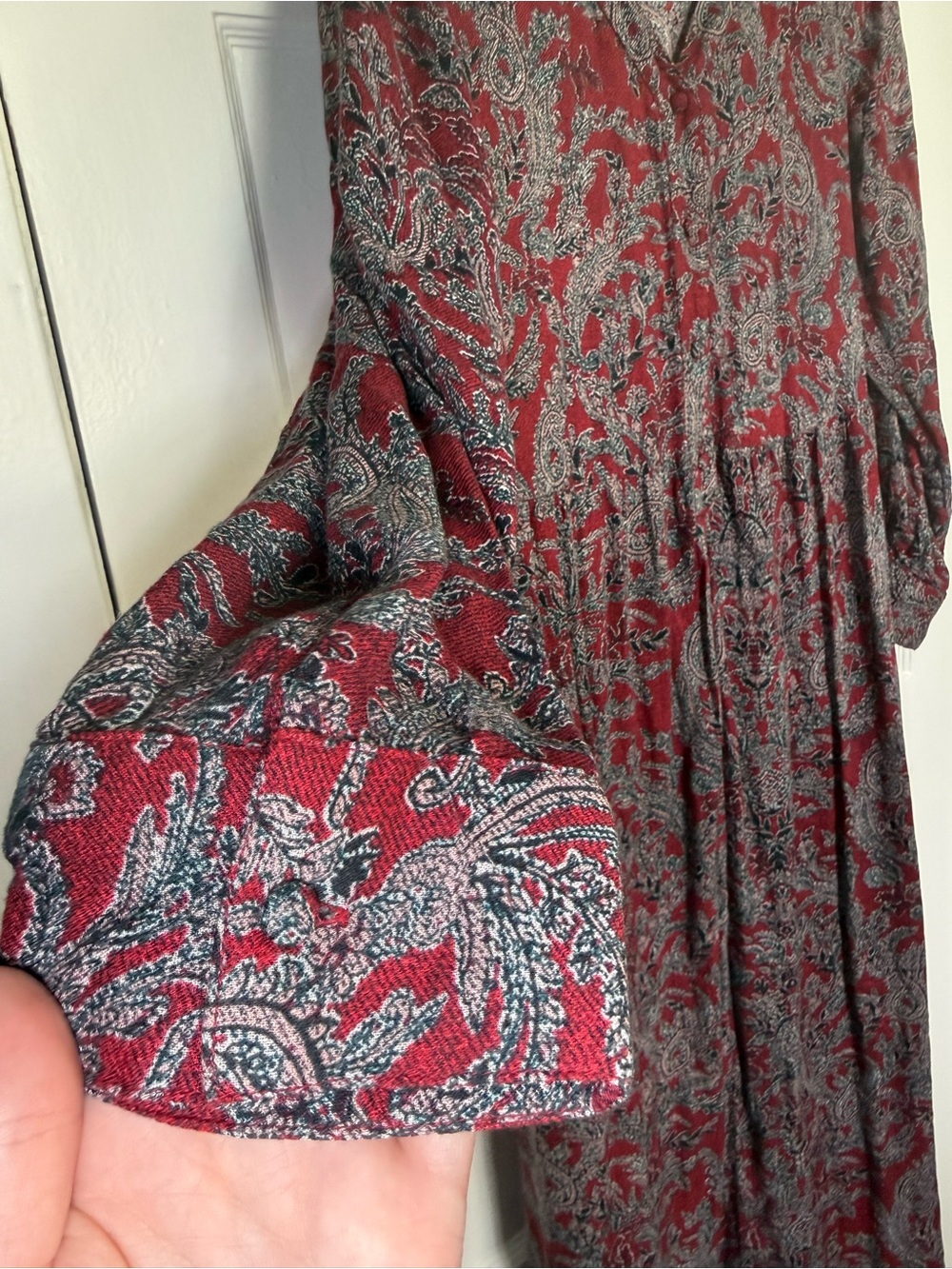 Lucky Brand Red & Grey Paisley Boho-Chic V-Neck Long-Sleeve Maxi Dress 70’s L - Picture 7 of 16